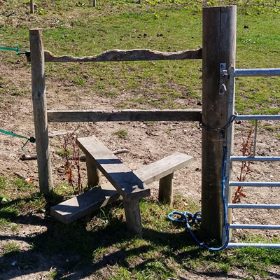 SECOND stile