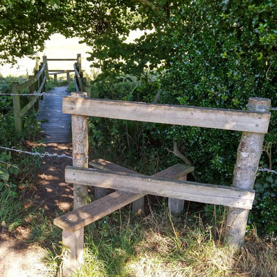 Stiles EIGHT and Nine joined by a bridge